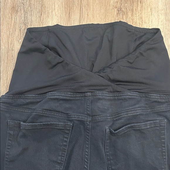 Isabel Maternity by Ingrid & Isabel Black Jeans - Picture 4 of 6